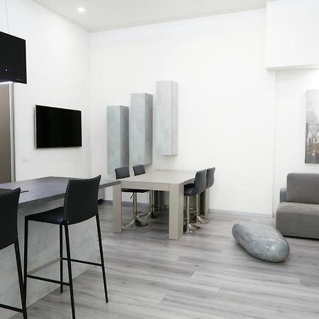 La Corte Luxury Apartment Μιλάνο Εξωτερικό φωτογραφία