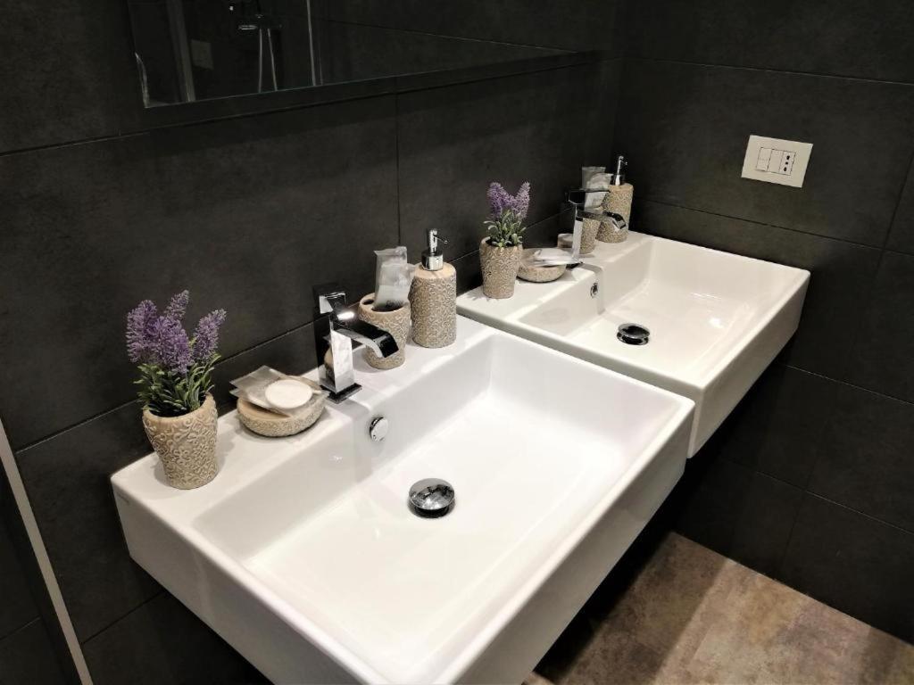 La Corte Luxury Apartment Μιλάνο Εξωτερικό φωτογραφία